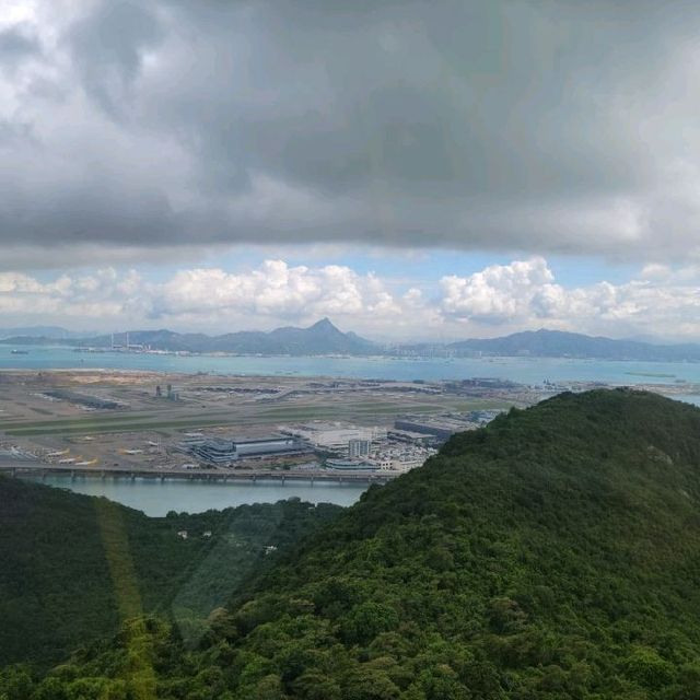 昂坪360水晶車廂