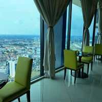 Have you lunch at the 42th floor? 