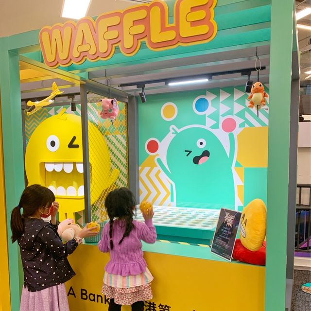 港島南超大型「室內電子嘉年華」 大玩Bouncy castle及經典攤位遊戲！