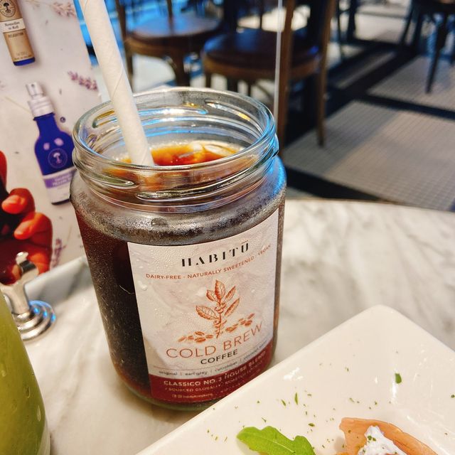 偶爾的瘋狂｜HABITU caffe