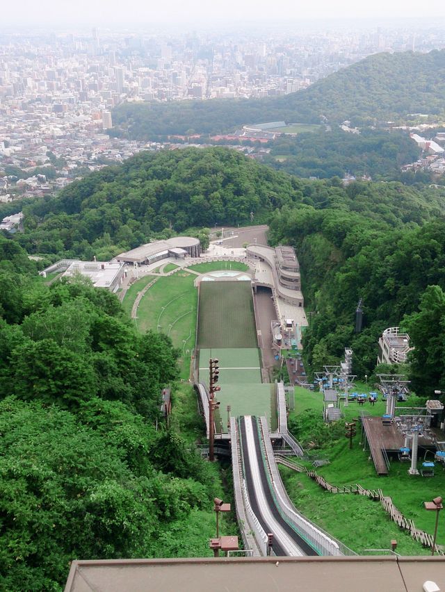 【北海道】大倉山にあるスキー競技会場！