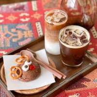 Slowblues cafe 🍰🍹🍵
