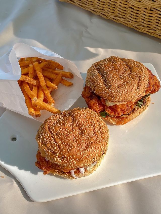 치킨버거로 핫한 롸카두들 내쉬빌 성수🍔
