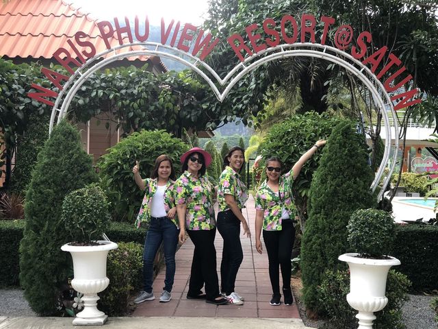 Modelling at Naris Phu View Resort