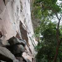 เที่ยวชมอุทยานแห่งชาติ ติดกับพรมแดนประเทศลาว
