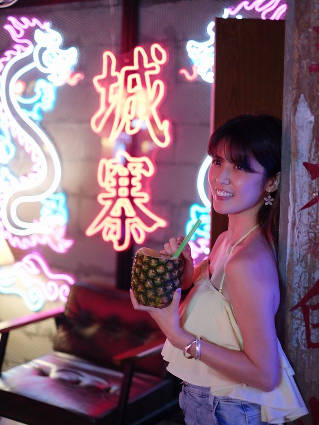 煙霧圍城，九龍城寨重現🐲