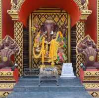 วัดเขากะโหลก ริมทะเลปราณบุรี จ.ประจวบคีรีขันธ์