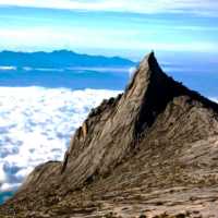 Highest mountain in Malaysia! Gunung Kinabalu