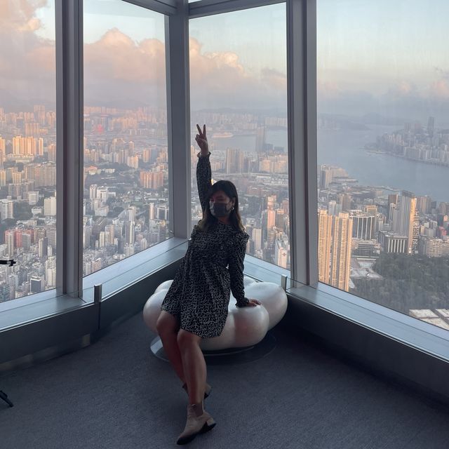 Sky 100 屬於香港人嘅觀景塔
