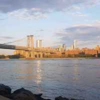  Brooklyn Bridge and Great American Food