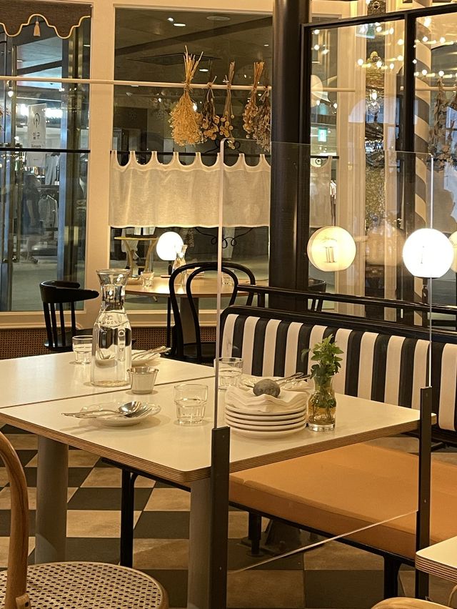 실내데이트에 빼놓을 수 없는 곳 “코엑스”