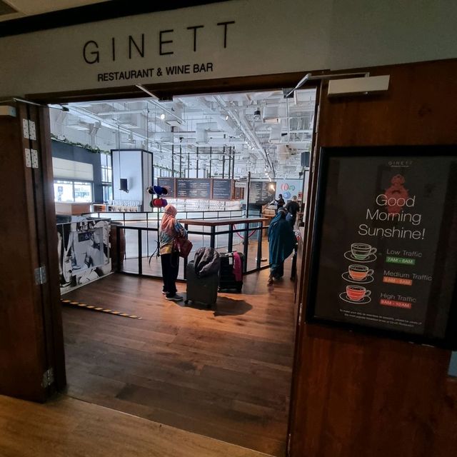 Ginett Restaurant & Wine Bar