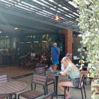 จิบกาแฟ..แลผั่ง..ที่อะเมซอล ราไวย์