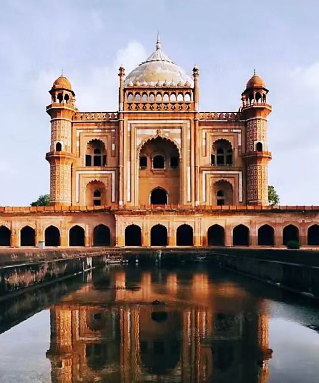 The love that shook the world - Taj Mahal.