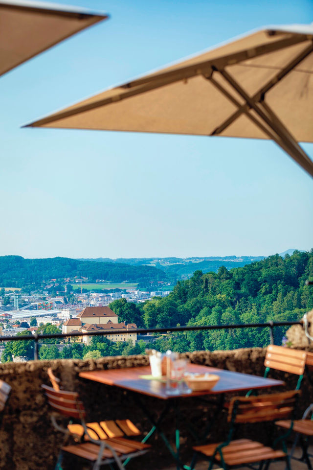 The largest ancient castle in Central Europe - Salzburg Fortress.