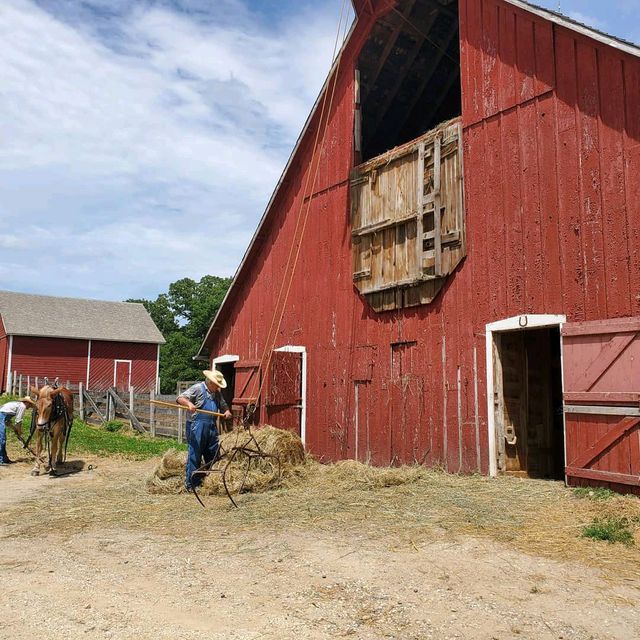 Living History Farms