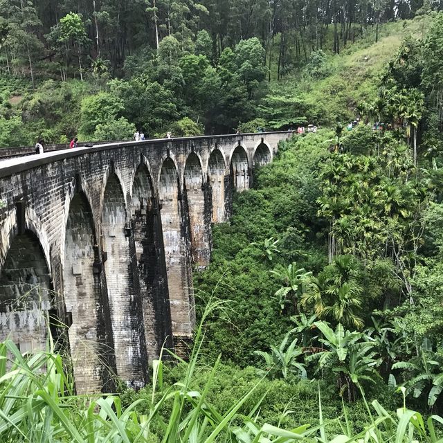 Nine Arches Bridge 