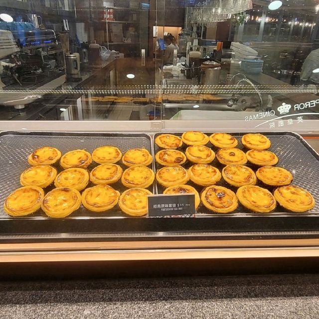 鬆化的葡式烤乳豬 ～ Cafe Tergeira 