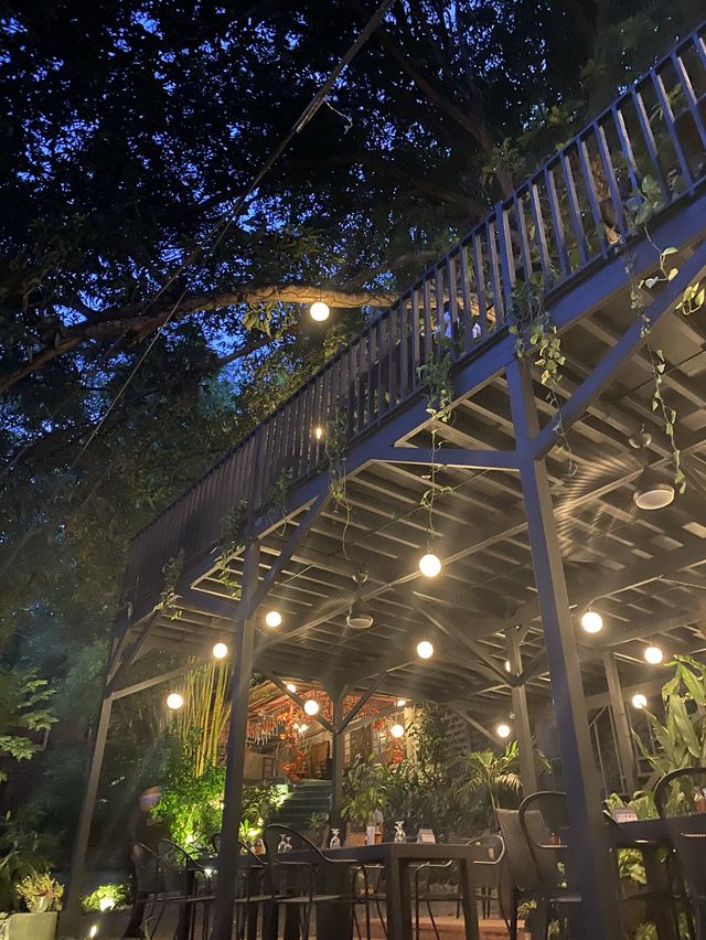 Acacia Steakhouse at Night!