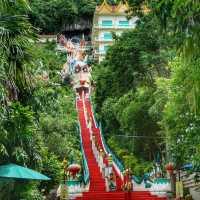 ชมถ้ำมังกรสวรรค์  วัดบ้านถ้ำ กาญจนบุรี
