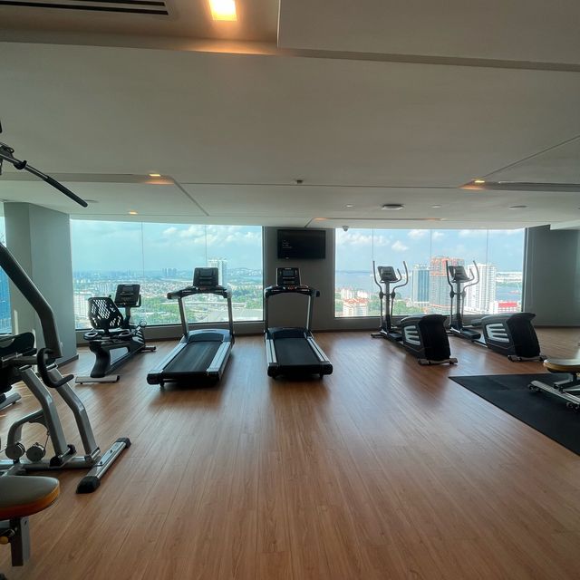 JB hotel stay at Holiday Inn Johor Bahru City