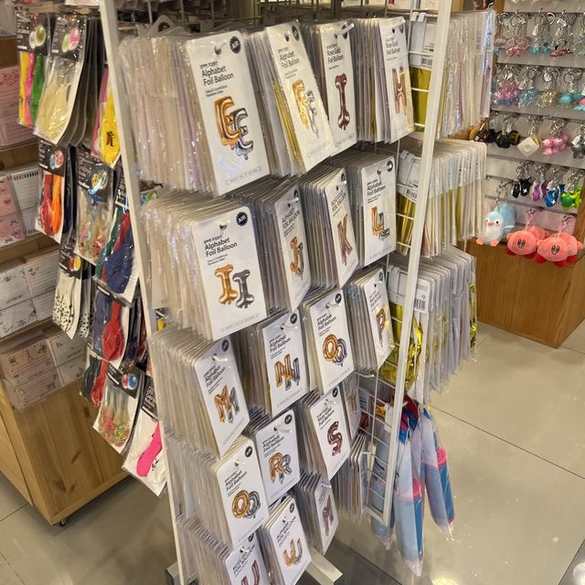 韓国/ソウル【金浦空港】本だけじゃない！？雑貨も文具もある本屋さん📚💕