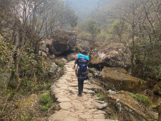 Hiking to Phakding in Nepal 