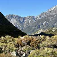 NZ Mt. Cook Hooker Valley Track