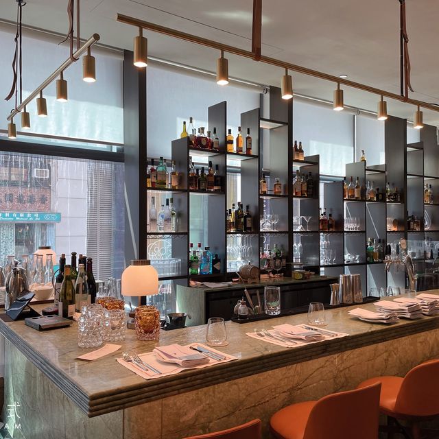 全新英倫風格～夏利酒店