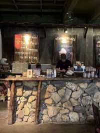 “ CONG “ ร้านกาแฟชื่อดังของเวียดนาม 