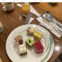 抵食酒店下午茶自助餐 食物款式多 🍮