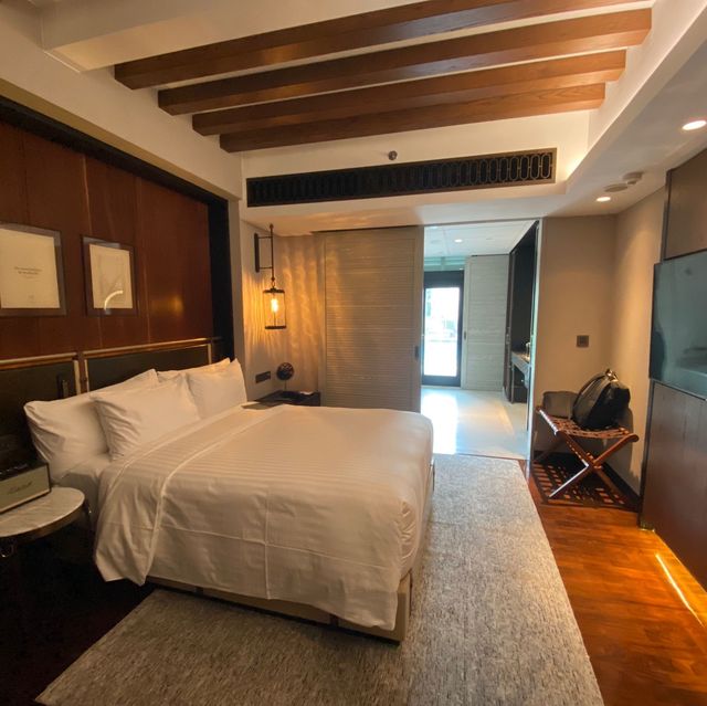 Barracks Pool Access Room
