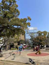 【横浜公園】