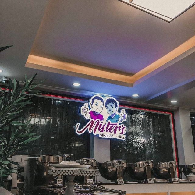 Mister's Seafood and Grill