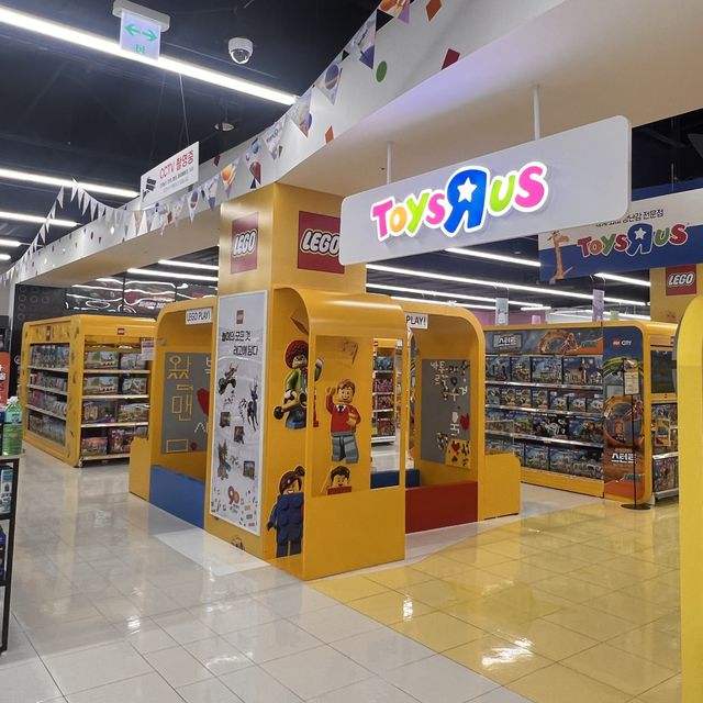 韓国/ソウル【金浦空港】ロッテモール内韓国のおもちゃ溢れるトイザらス🤖