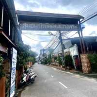 ขี่มอเตอร์ไซค์ถ่ายรูป|ชุมชนคลองบางพระ|ตราด