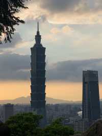 台北登山景點九五峰｜一覽台北盆地絕美遼闊景色