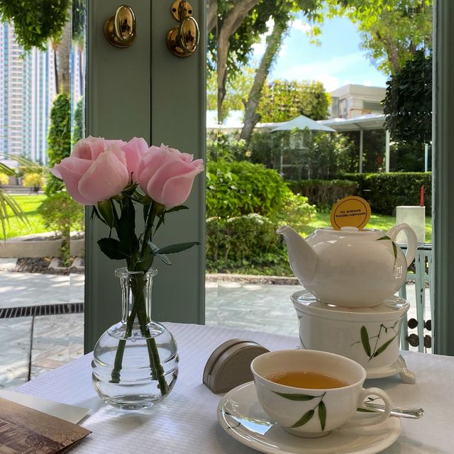 Afternoon tea ที่หรูหรา คุ้มค่าทุกบาทที่แท้ทรู