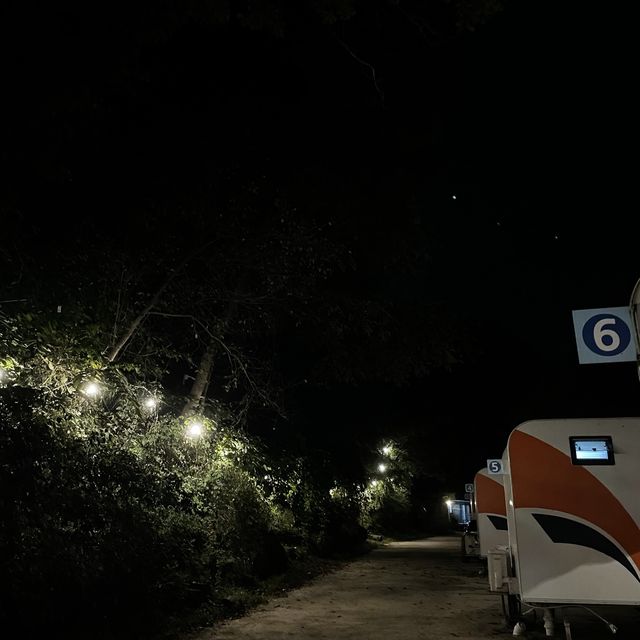 가평 캠핑🏕] 에버그린 캠핑장 _ 카라반 🚍