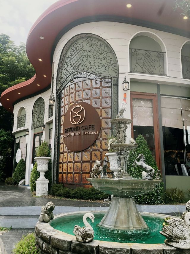 มุมสวย กาแฟ อร่อย … Beyond cafe and coffee ♥️