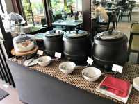 อาหารเช้า โรงแรมอินเตอร์คอนติเนนตัล พัทยา