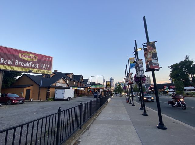 The Streets of Niagara Falls 🇨🇦