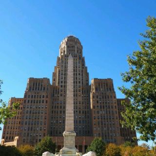 Buffalo wings and classic buildings 