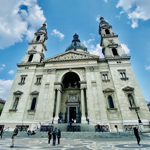 THE LARGEST BASILICA IN HUNGARY 🇭🇺 