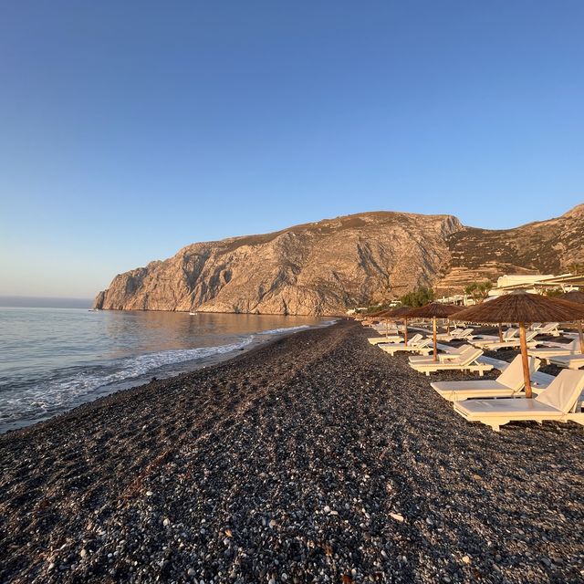 Kamari Beach - relax and suntan #Santorini