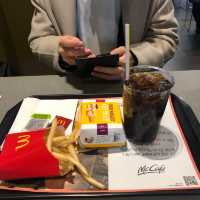 맛있는 먹거리가 가득한 명동 데이트 💝