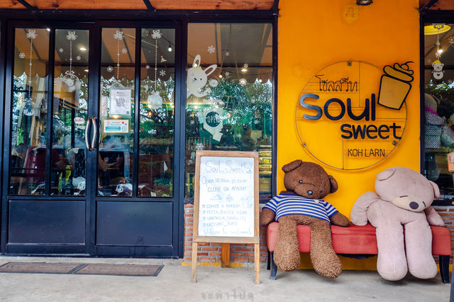  ร้านขนม Teddy bears บน เกาะล้าน ~