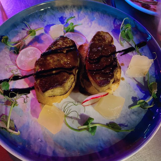 cool cool的餐廳 基地 Base Bar& Restaurant  cool cool的餐廳 基地 Base Bar& Restaurant