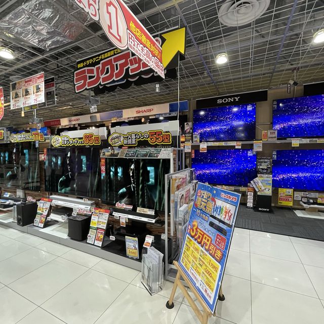 名古屋駅　ビックカメラ