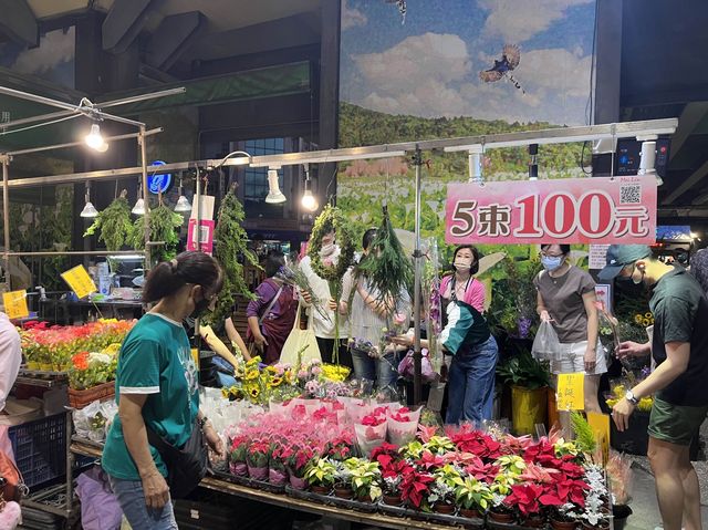 假日的建國花市好熱鬧|台北買植物的最佳地方